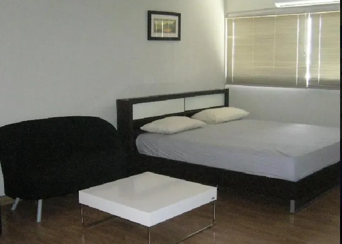 Chan Kim Don Mueang Guest House, 550 Yards From Impact Muang Thong Thani 3* Bangkok