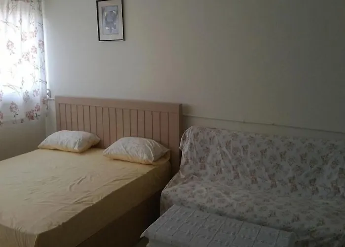 בית הארחה Chan Kim Don Mueang Guest House, 550 Yards From Impact Muang Thong Thani 3*